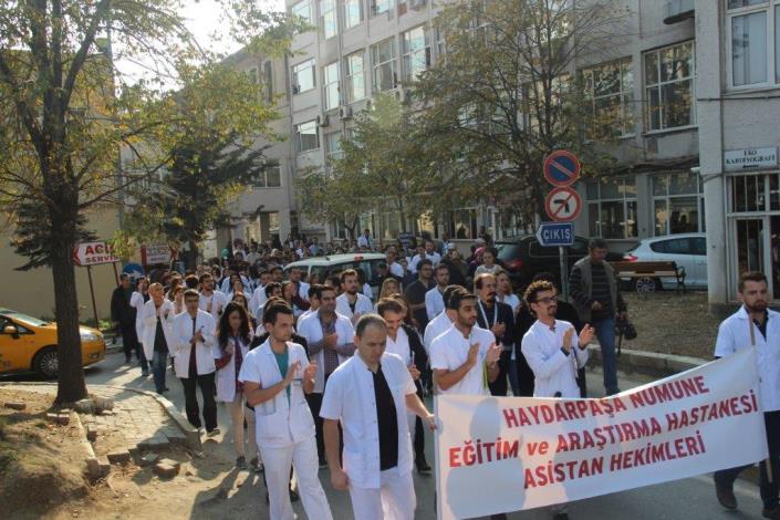 Haydarpaşa Numune Hastanesi'nde Asistan Hekimlerden Basın Açıklaması -  İstanbul Tabip Odası